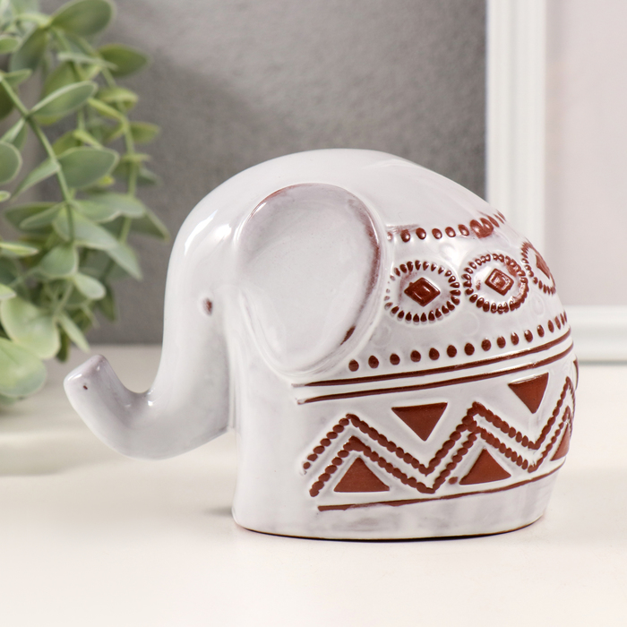 Фигурка Elephant
