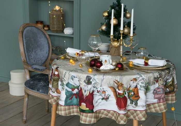Скатерть (круглая) Winter holidays 220 см