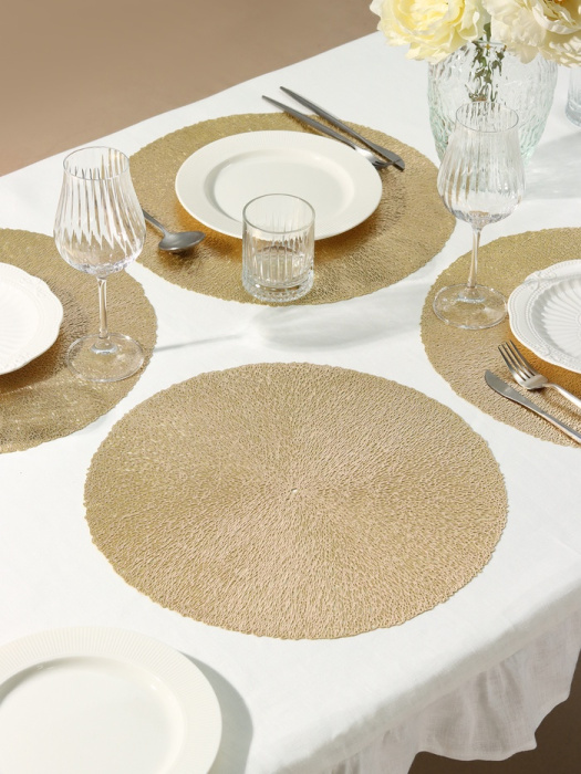 Персонник STRAW