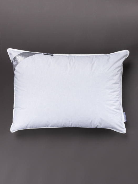 Подушка Lira 50*68 см