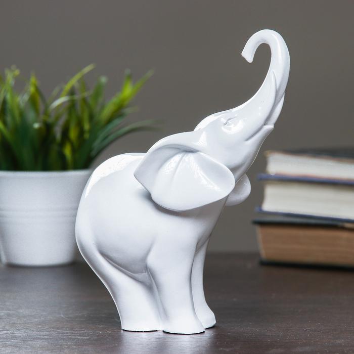 Фигурка Elephant