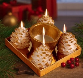 Комплект свечей, подсвечник CONES 5 шт