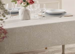 Скатерть GIARDINO (круглая) 150 см