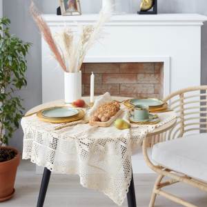 Скатерть Flowers 85*85 см